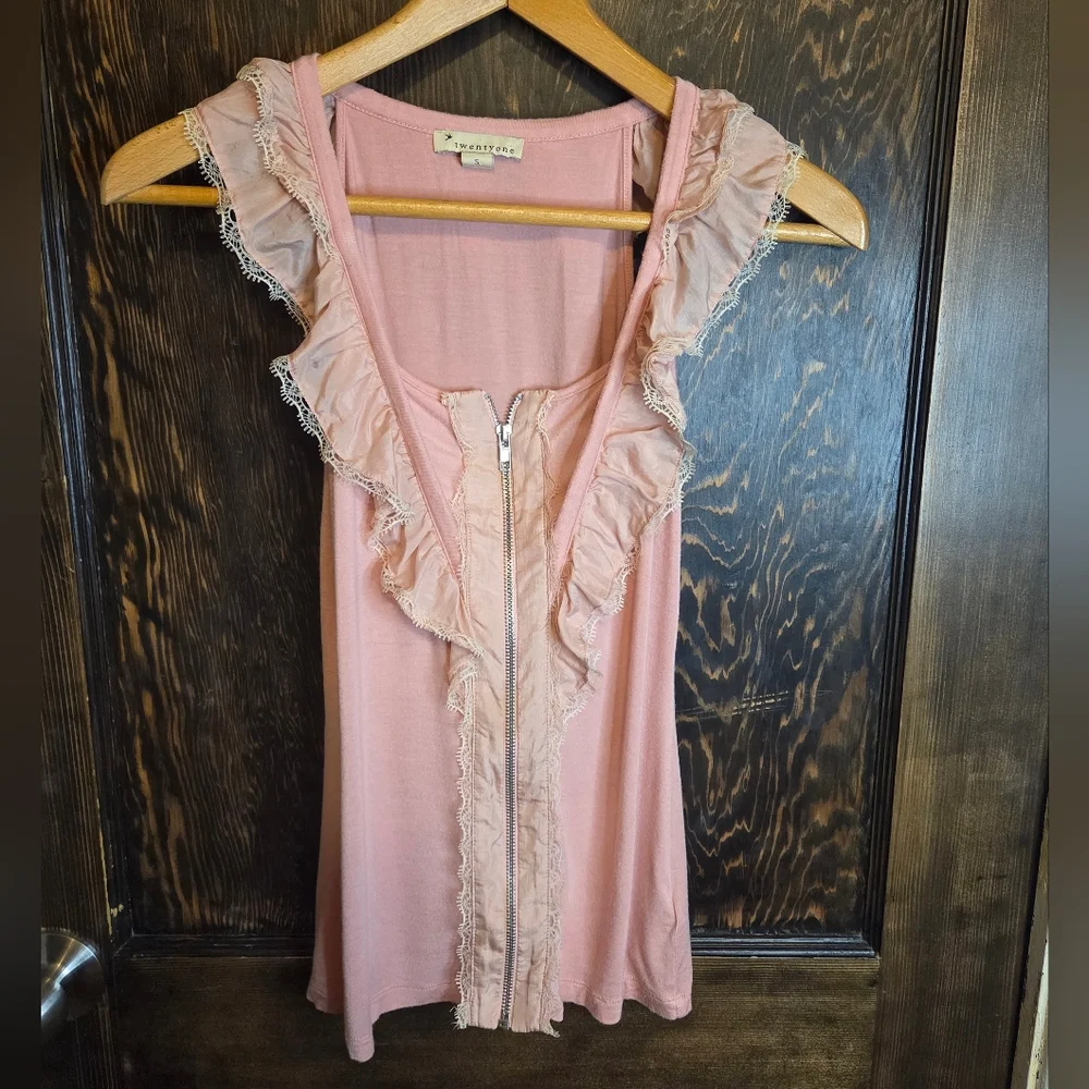*Vntg* Y2k Forever Twenty 21 Pink Ruffled Lace Sleeveless Top Zipper Front Sz S - Picture 2 of 9